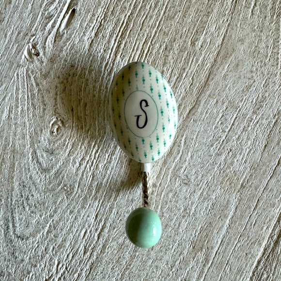 New🌟Anthropologie-Whimsy Monogram Hook-S - Picture 3 of 3